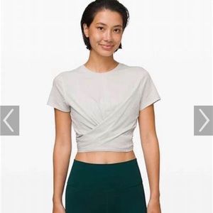 Lululemon Time to Restore Top